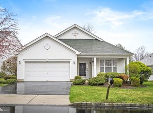 19 Stanford Rd E, Pennington, NJ 08534