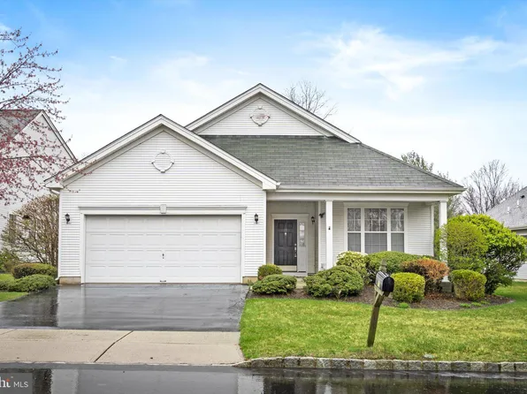 19 Stanford Rd E, Pennington, NJ 08534
