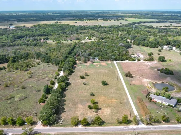 5447 Vz County Road 3502, Wills Point, TX 75169
