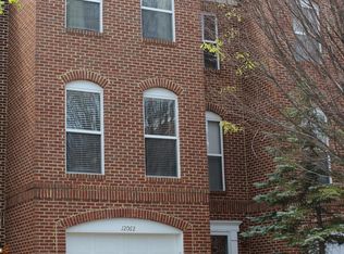 12062 Edgemere Cir, Reston, VA 20190