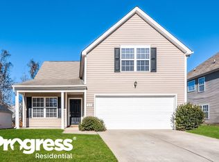 222 Timber Meadow Lake Dr, Fuquay Varina, NC 27526