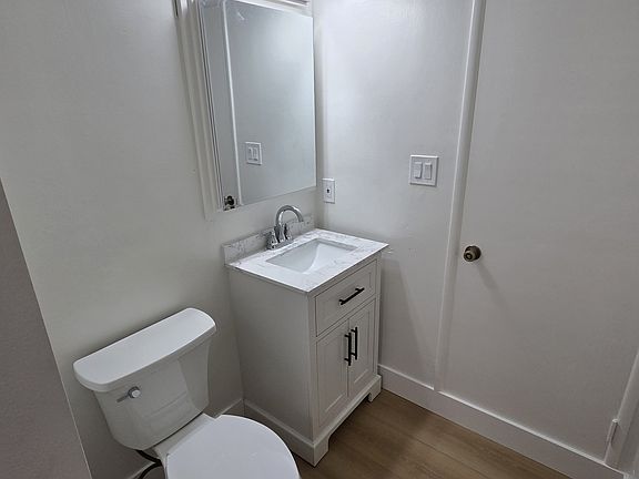 4th image of 10252 Randall St #1A