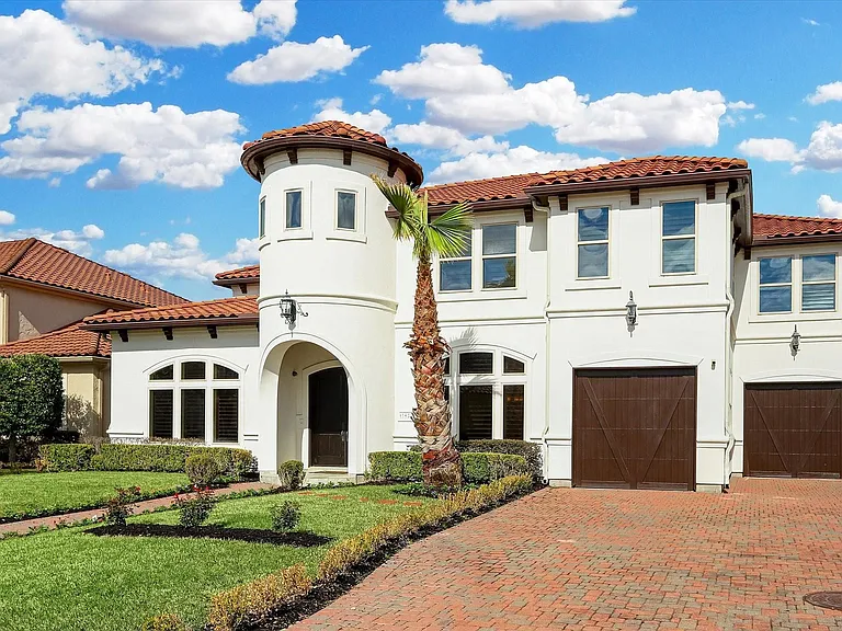 14202 Teal Cove Ln — Photo 2