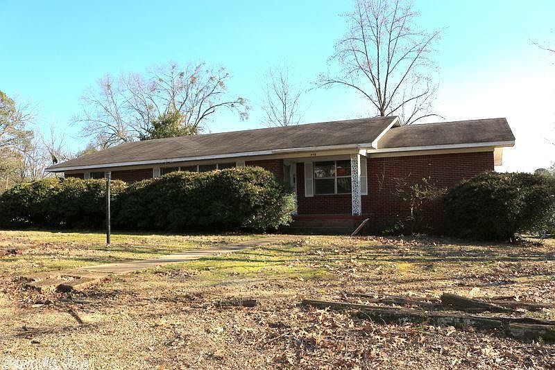 1st image of 715 W Heynecker Ave