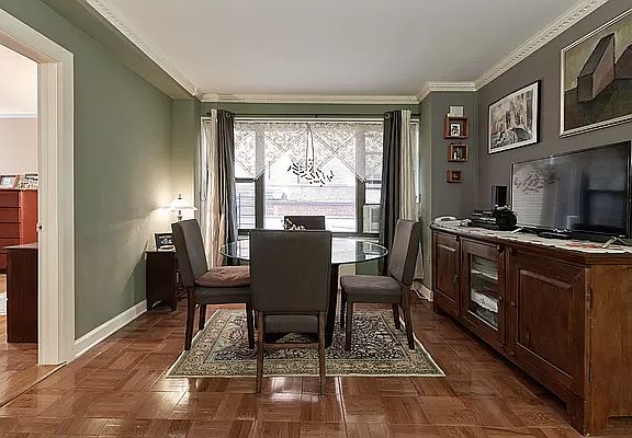 2nd image of 55 E End Ave APT 2M