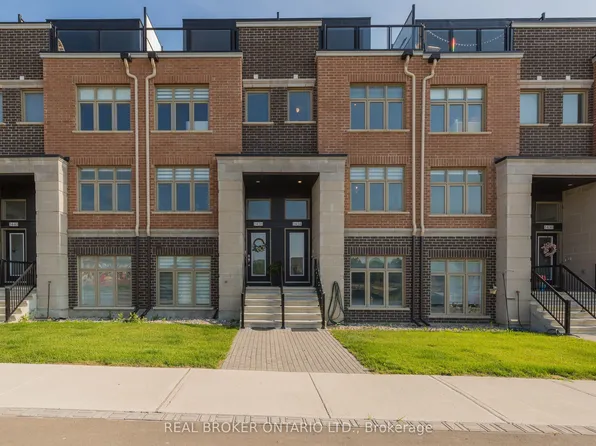 1434 Hemlock Rd, Ottawa, ON K1K 4Z8