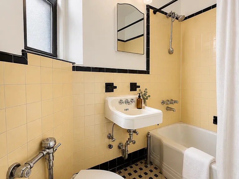 207 Underhill Ave #2B — Photo 4