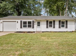 947 36th Ave, East Moline, IL 61244