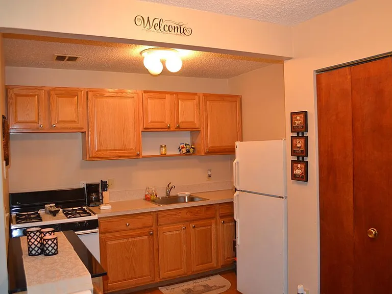 Willo Vu Apartments of Eastlake — Photo 5