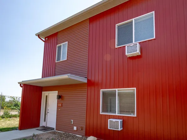 3202 17th Ave W Unit 210, Williston, ND 58801