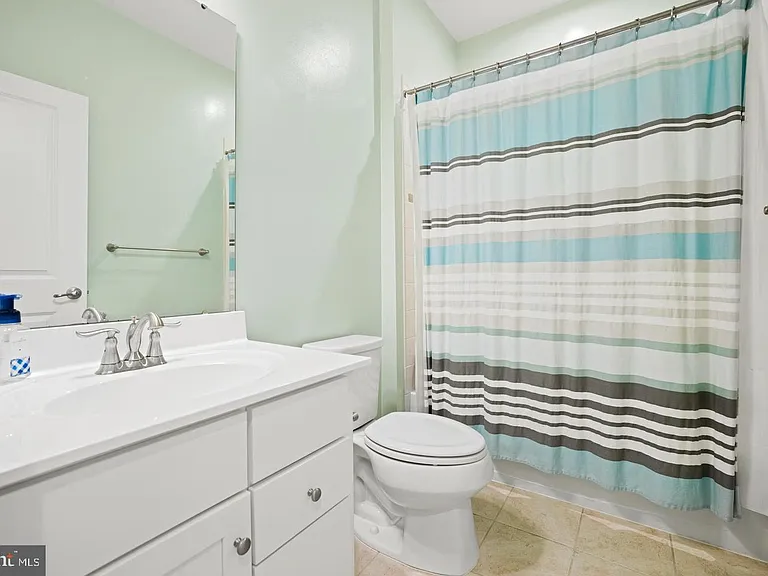 22255 Sims Ter — Photo 14