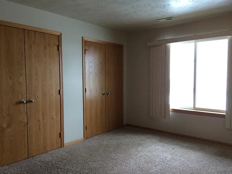 301 E 5th St #109 — Photo 5