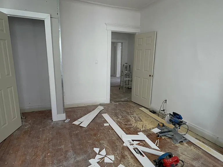 679 E 223rd St #2R — Photo 10