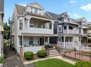 393 N Grove St, East Orange, NJ 07017