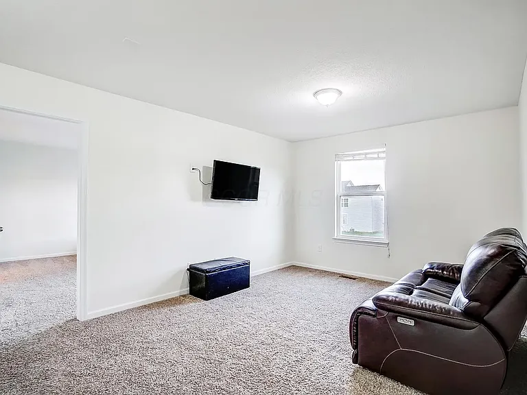 644 White Fawn Run — Photo 21