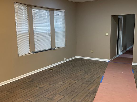 2nd image of 7350 S Eberhart Ave #1