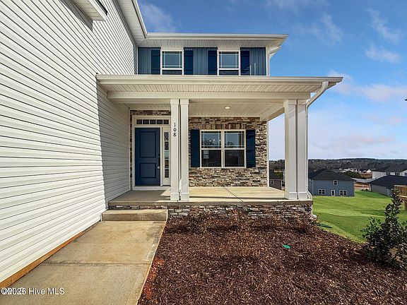 2nd image of 102 Jackson Ridge Way