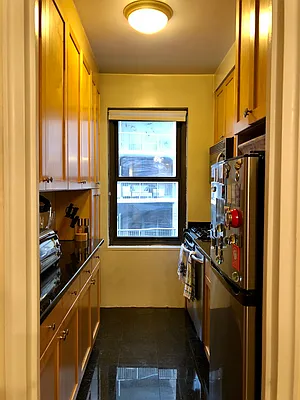 Rented by Compass | media 20