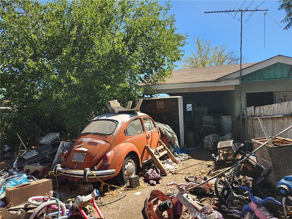 1st image of 24344 Eucalyptus Ave