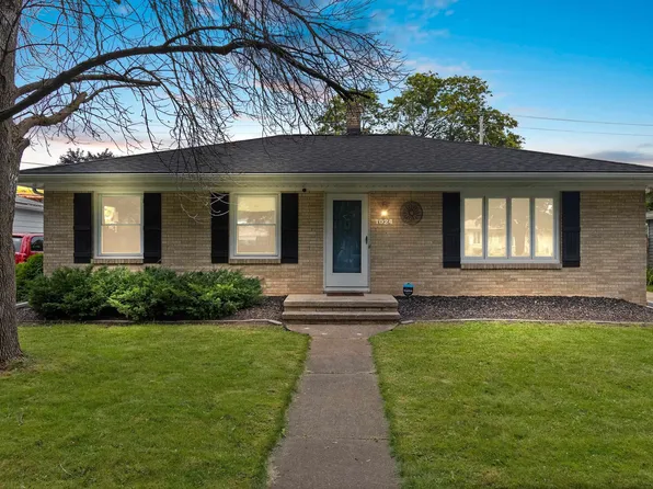 1024 E Lindbergh St, Appleton, WI 54911