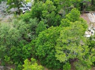 127 East Dr, Florahome, FL 32140