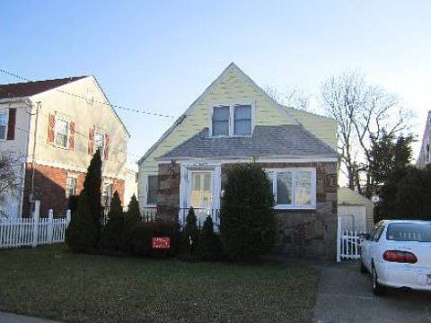 1st image of 219 Parker Ave
