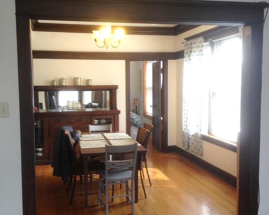 1st image of 3635 N Wolcott Ave