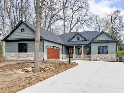 53082 Summer Breeze Dr, South Bend, IN, 46637