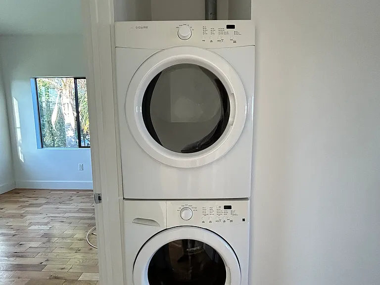 4356 Burns Ave #3 — Photo 6
