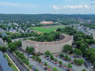 200 Swanton St APT L32, Winchester, MA 01890