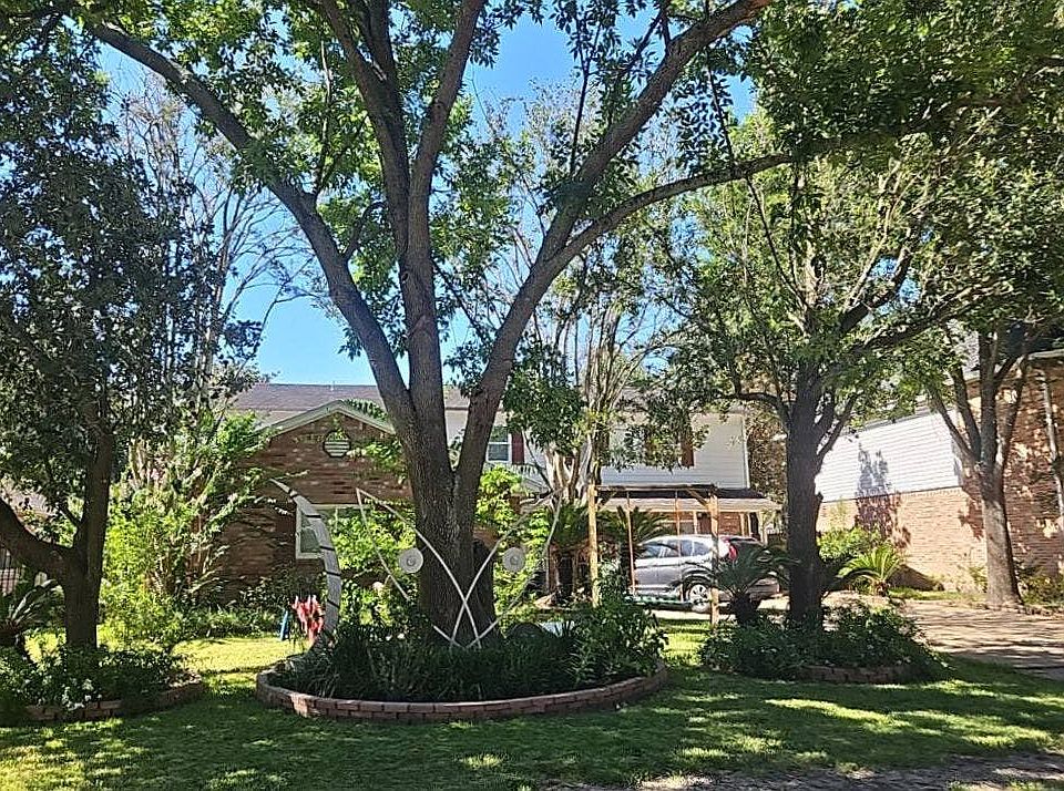 2nd image of 14907 Sandalfoot St
