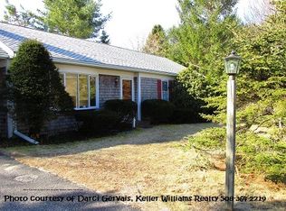 23 Woodvale Ln, Centerville, MA 02632