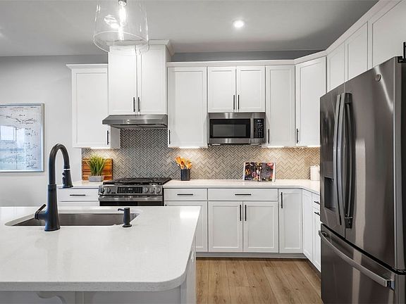 3rd image of 1049 Black Sands Dr
