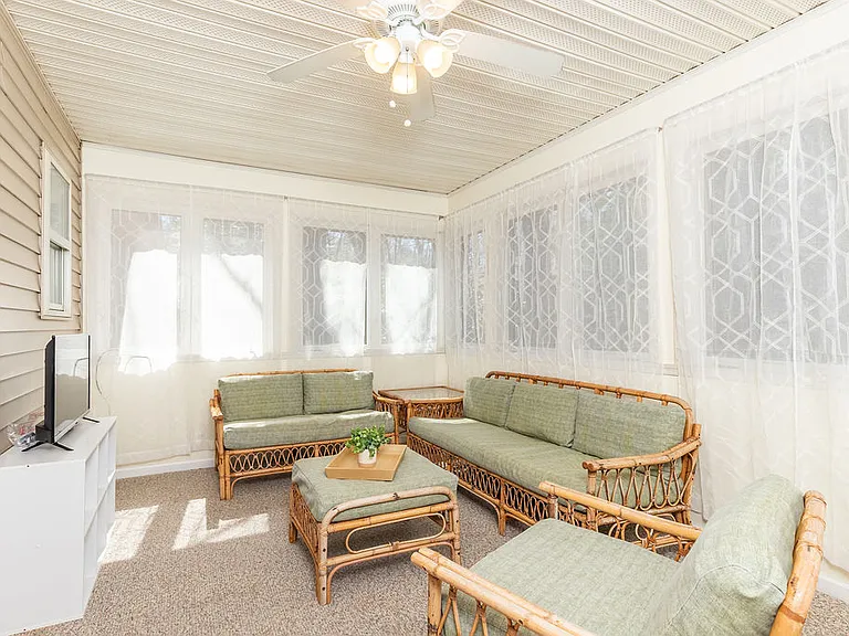 44 Robin Hood Trl — Photo 17