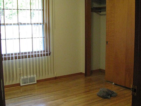 5th image of 2506 Spencer Dr