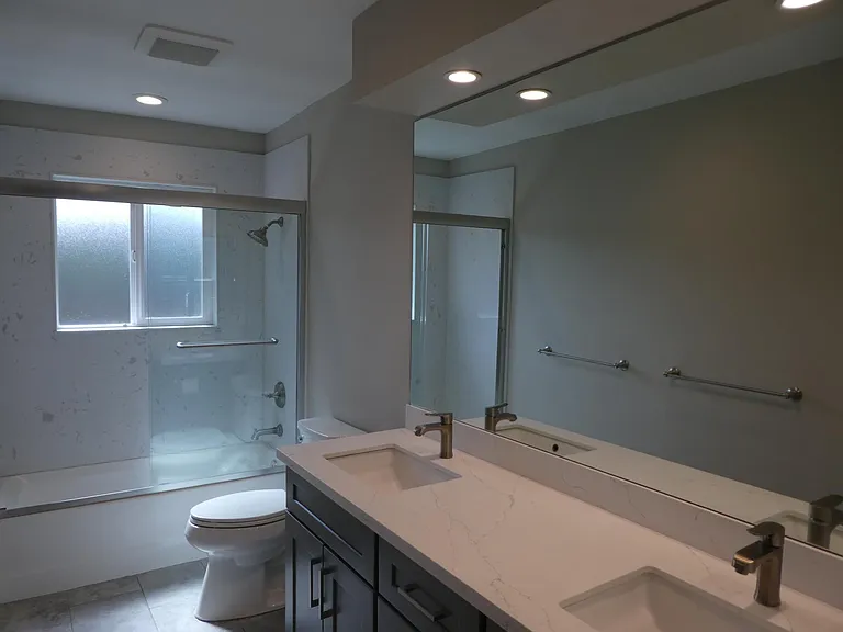 1605 Redwood Ave — Photo 18