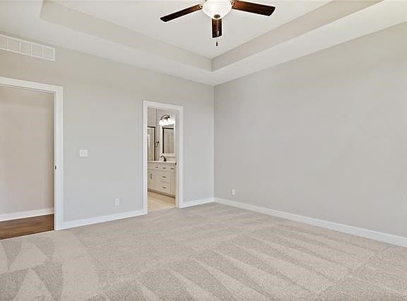 3rd image of 9103 NE 111th Pl