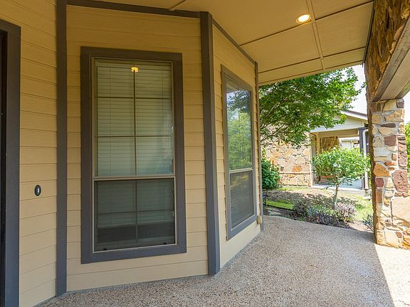 3rd image of 7804 Keechie Dr