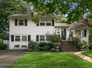 37 Walnut Ave, Red Bank, NJ 07701