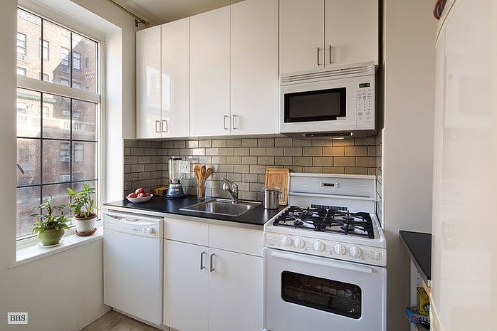 2nd image of 405 W 23rd St APT 16L