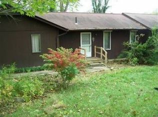 2380 Stiegler Rd, Valley City, OH 44280