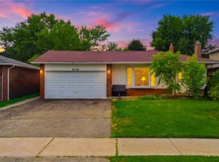 6346 Neuchatel Rd, Mississauga, ON L5N2J8