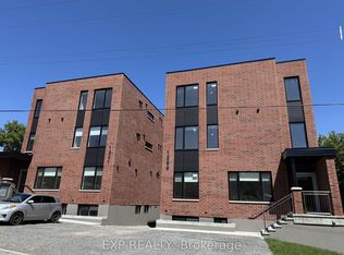 1301 Dorchester Ave #3, Ottawa, ON K1Z 8E8