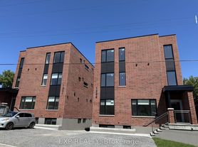 1301 Dorchester Ave