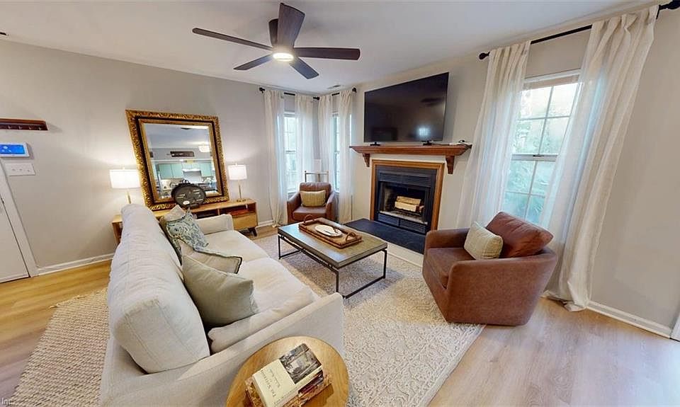 1st image of 4407 Segovia Ct