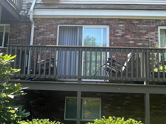 3rd image of 11 Wampus Ave APT 15