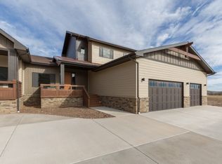 23802 Anna Ct, Rapid City, SD 57702