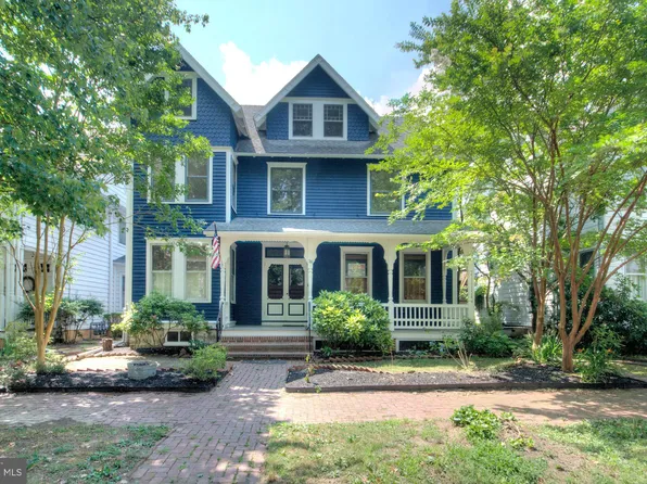 38 Broad St, Mount Holly, NJ 08060