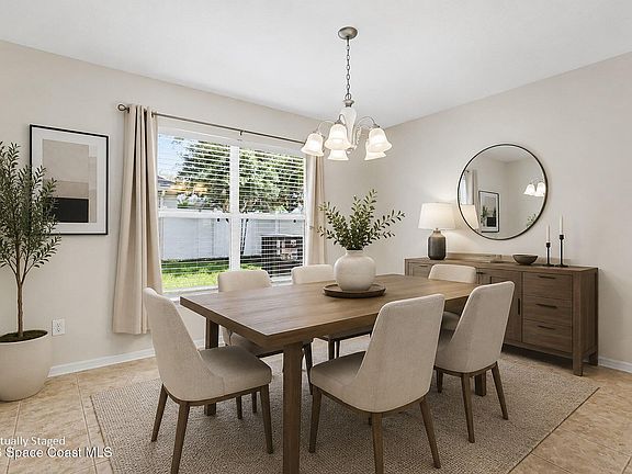 3rd image of 1786 Alaqua Way