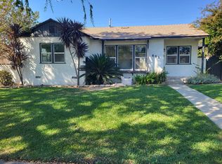 883 N 9th Ave, Upland, CA 91786